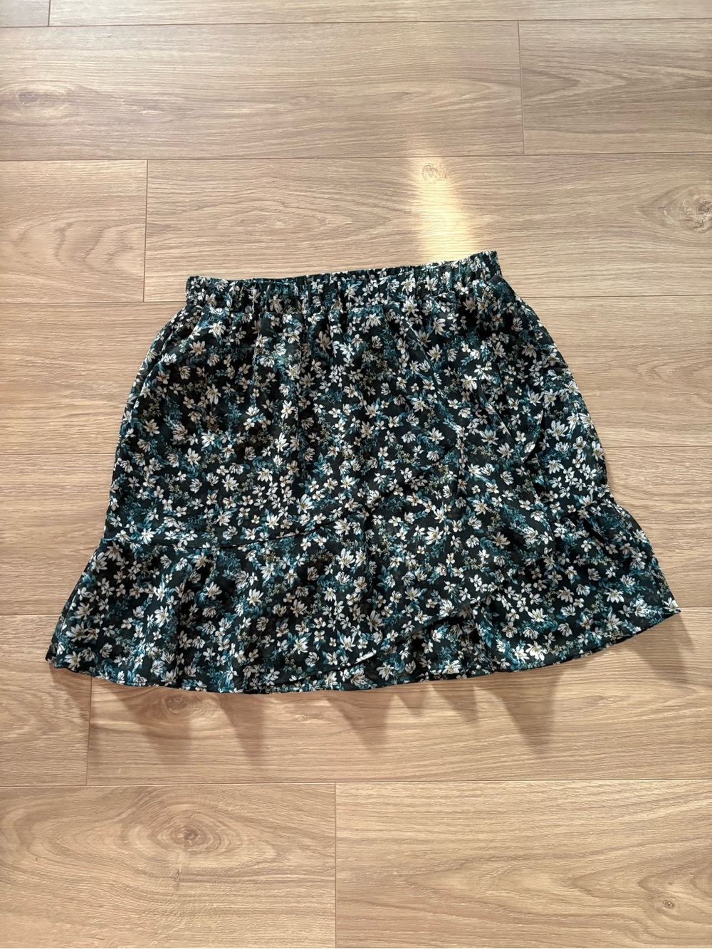 LOFT Black Mini Skirt with Teal and White Floral Print